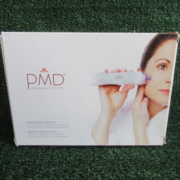 Brand New PMD Personal Microderm Device 7 Discs Adapter Instructional DVD - Picture 2 of 7